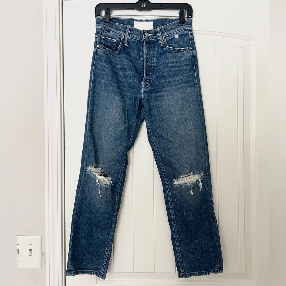 MOTHER The Tomcat Distressed Crop Jeans in Playing with Scissors